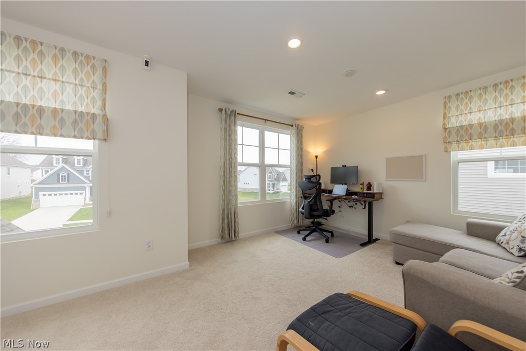 Aurora, Ohio, 44202, United States, 3 Bedrooms Bedrooms, ,3 BathroomsBathrooms,Residential,For Sale,2030773