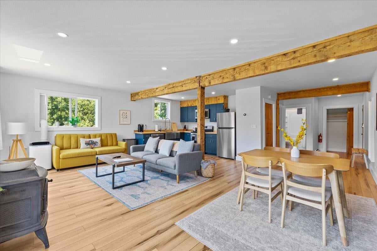 Stowe, Vermont, 05672, United States, 8 Bedrooms Bedrooms, ,5 BathroomsBathrooms,Residential,For Sale,1994933