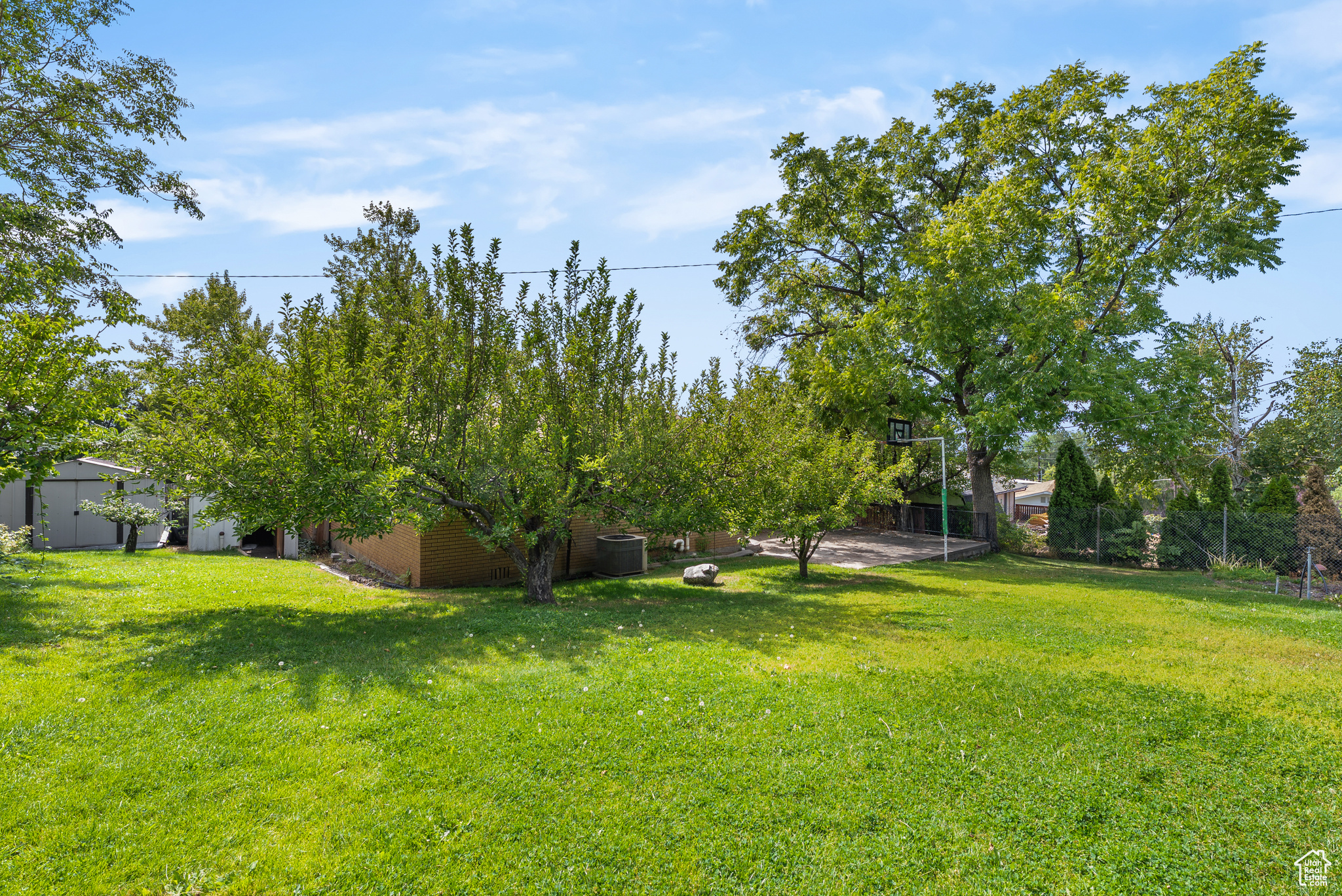 Farmington, Utah, 84025, United States, 5 Bedrooms Bedrooms, ,1 BathroomBathrooms,Residential,For Sale,1927310