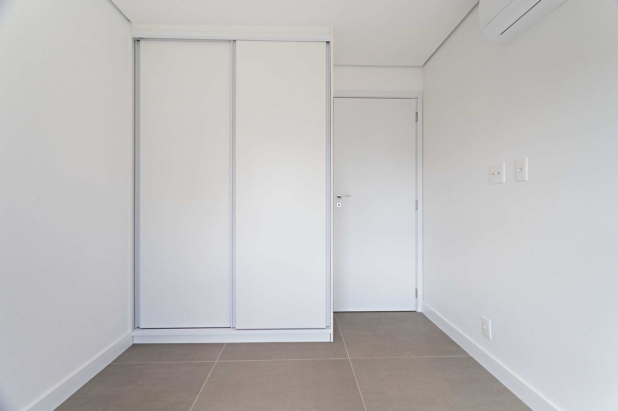  Apartment with permanent green views and tailored interior finishes - 物件實景