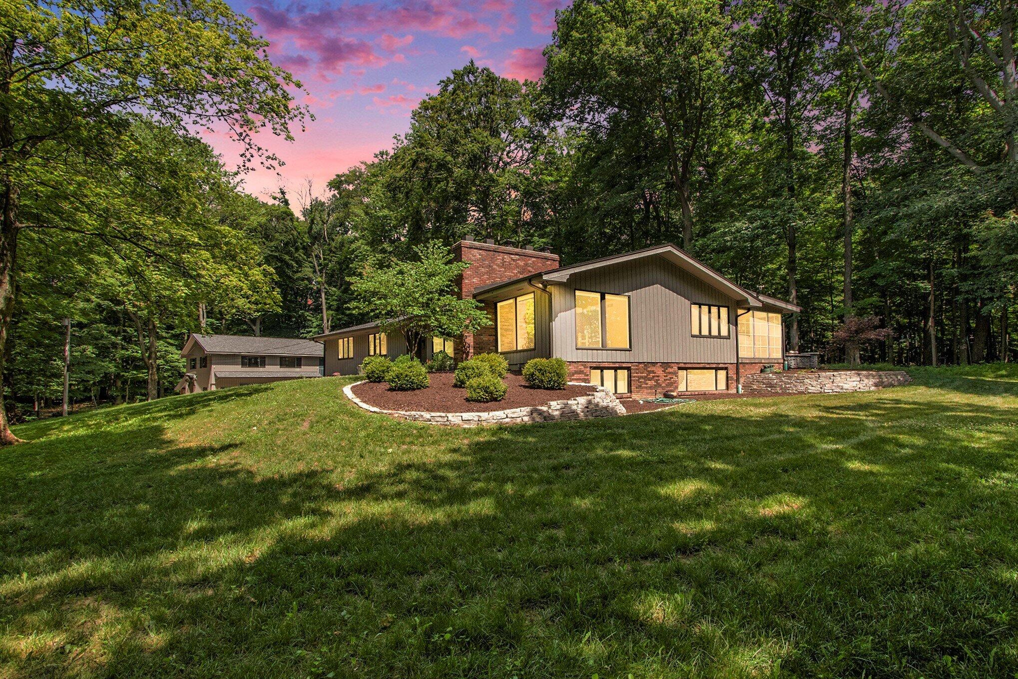 La Porte, Indiana, 46350, United States, 4 Bedrooms Bedrooms, ,4 BathroomsBathrooms,Residential,For Sale,1904805
