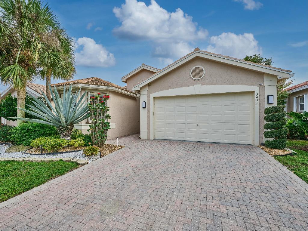 Delray Beach, Florida, 33446, United States, 3 Bedrooms Bedrooms, ,3 BathroomsBathrooms,Residential,For Sale,2011348