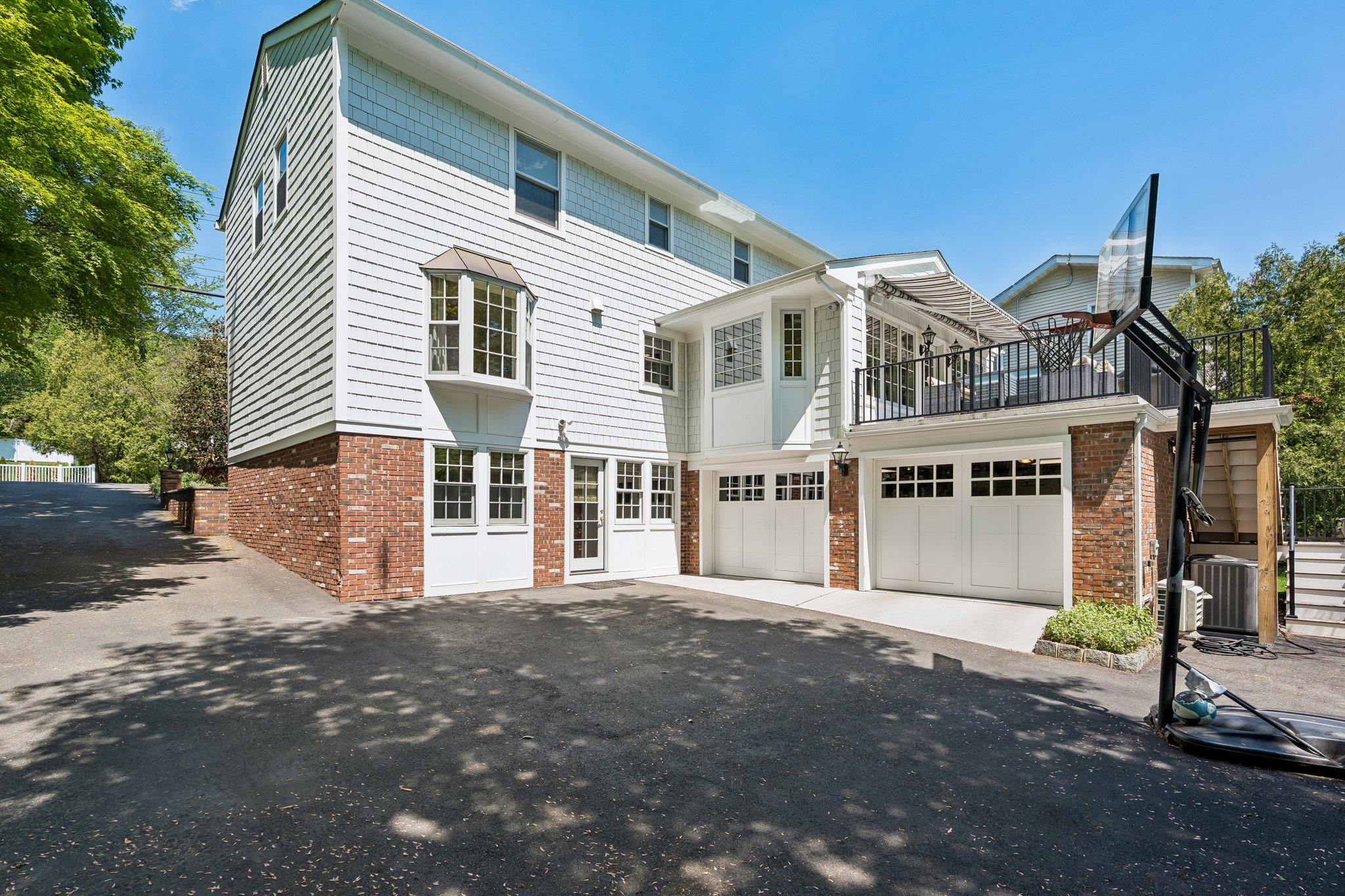 738 A Springfield Avenue - 物件實景
