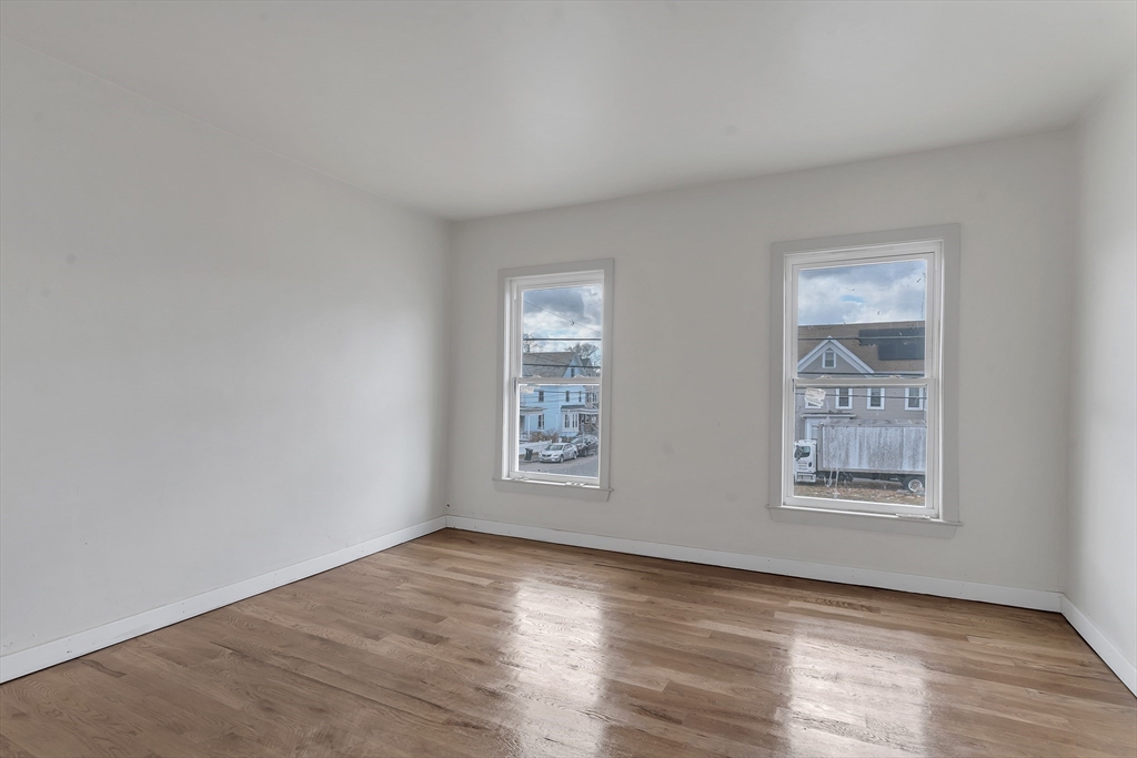 Brockton, Massachusetts, 02301, United States, 4 Bedrooms Bedrooms, ,2 BathroomsBathrooms,Residential,For Sale,2030867