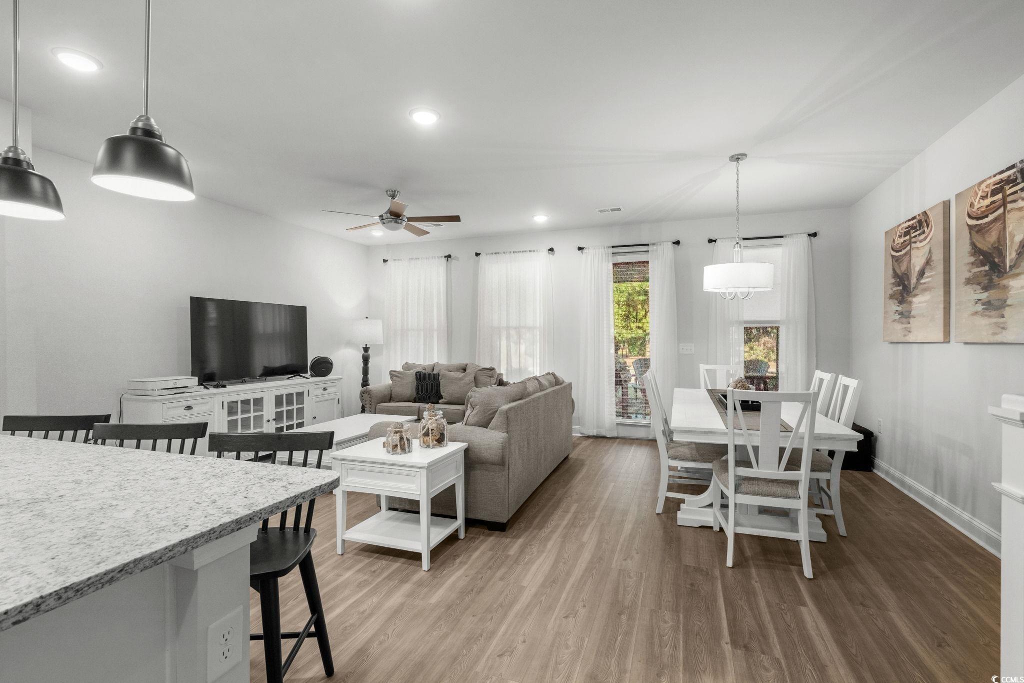 North Myrtle Beach, South Carolina, 29582, United States, 4 Bedrooms Bedrooms, ,4 BathroomsBathrooms,Residential,For Sale,1969282