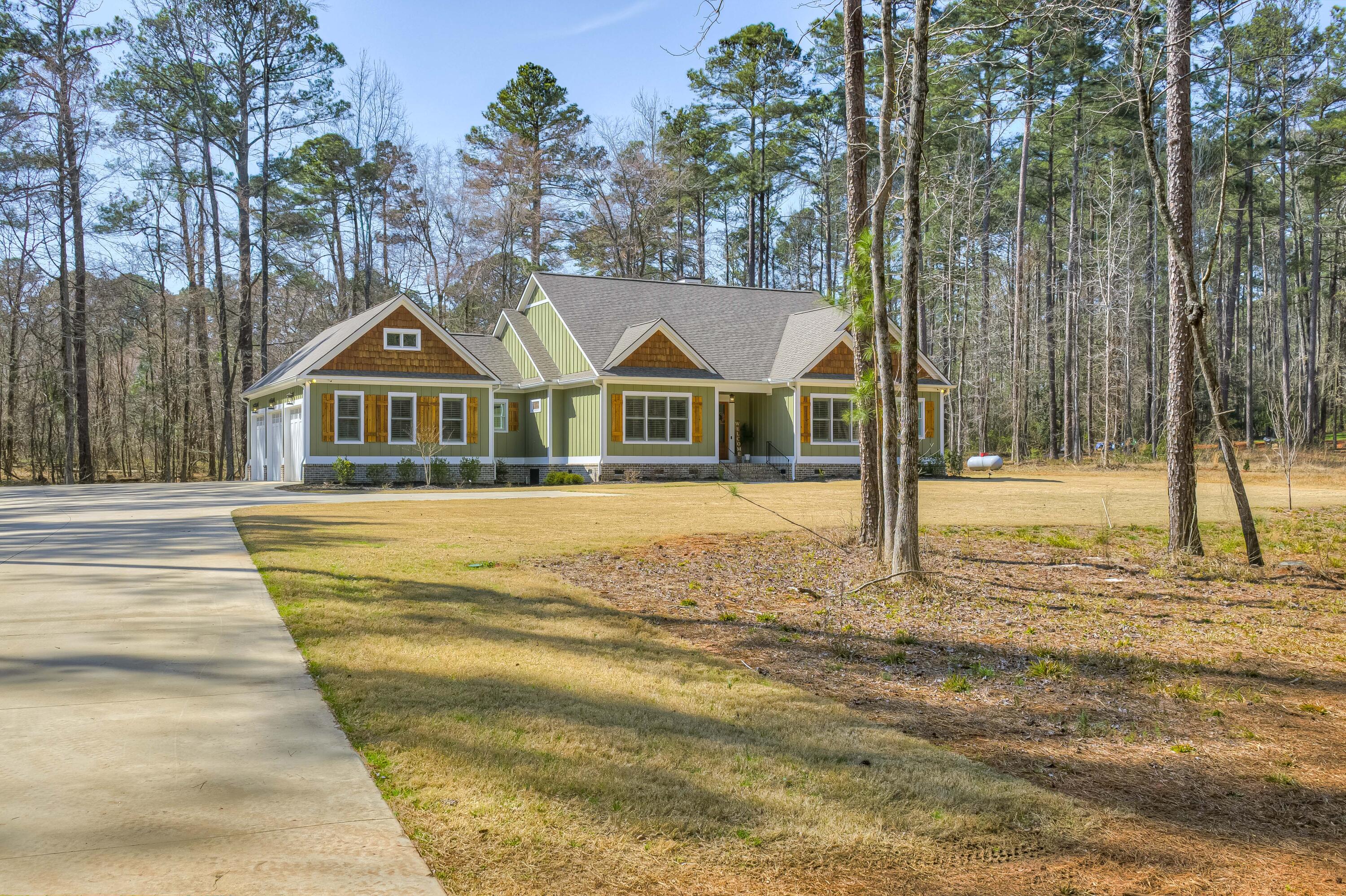 Appling, Georgia, 30802, United States, 3 Bedrooms Bedrooms, ,4 BathroomsBathrooms,Residential,For Sale,1779291