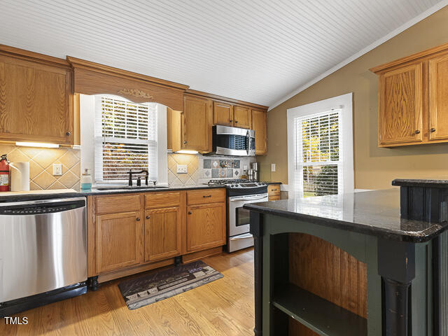 Fuquay Varina, North Carolina, 27526, United States, 4 Bedrooms Bedrooms, ,3 BathroomsBathrooms,Residential,For Sale,1927841