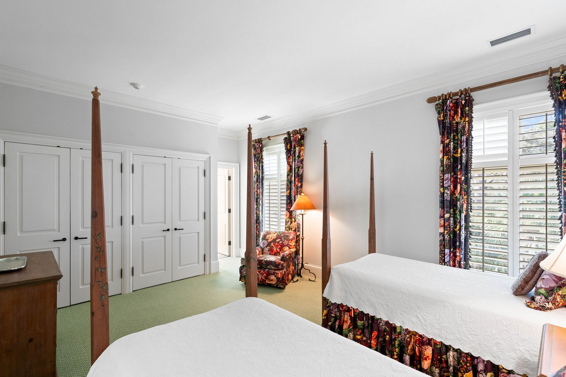  318 West 46th Street - 物件實景