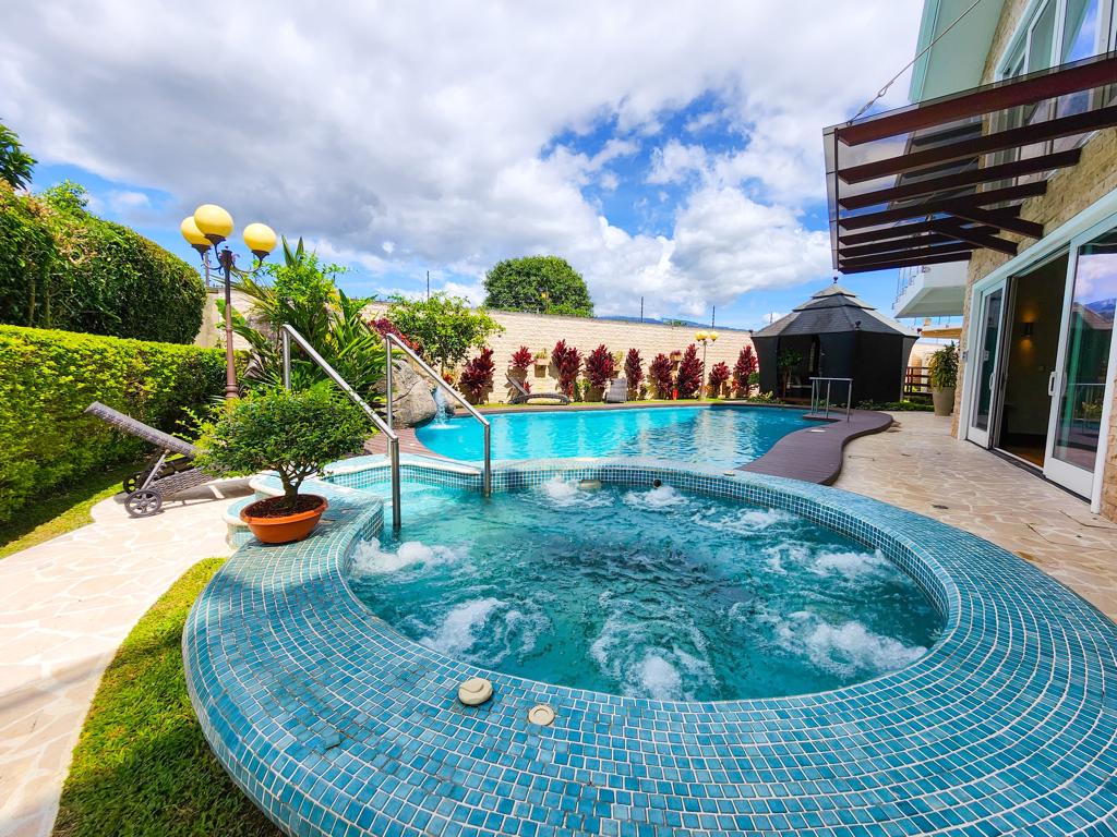 Curridabat, Curridabat, San Jose, CR, 6 Bedrooms Bedrooms, ,7 BathroomsBathrooms,Residential,For Sale,Curridabat,1587516