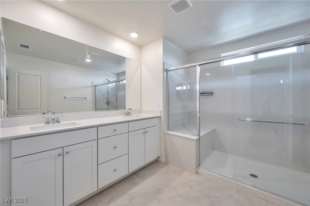 Las Vegas, Nevada, 89166, United States, 5 Bedrooms Bedrooms, ,3 BathroomsBathrooms,Residential,For Sale,1837691