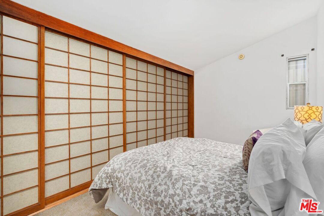 Los Angeles, California, 90024, United States, 2 Bedrooms Bedrooms, ,1 BathroomBathrooms,Residential,For Sale,1948814