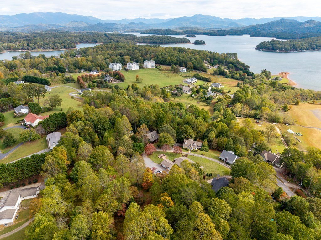 Young Harris, Georgia, 30582, United States, 4 Bedrooms Bedrooms, ,4 BathroomsBathrooms,Residential,For Sale,1979770