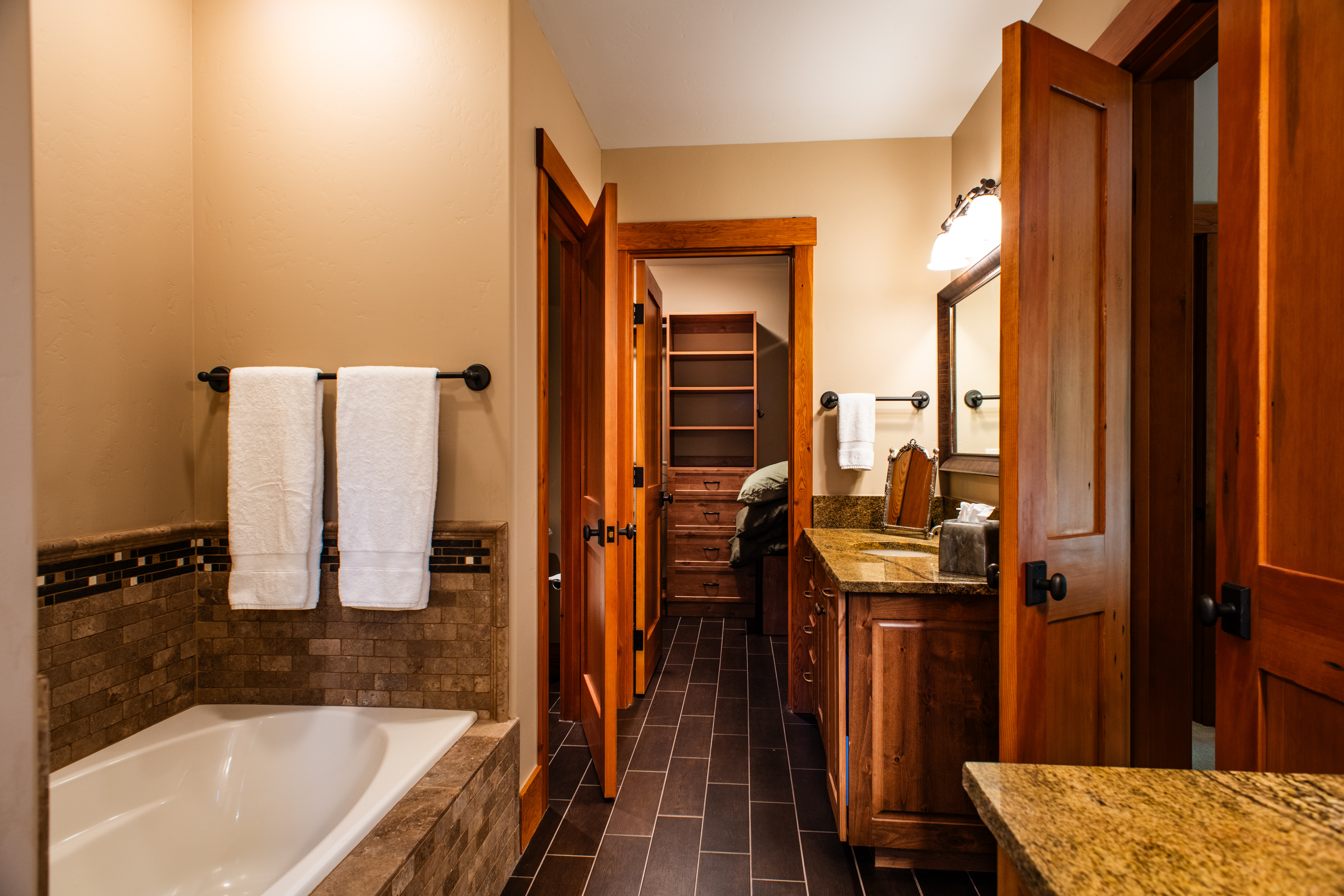  421 South Windom Way, Durango, CO 81301 - 物件實景