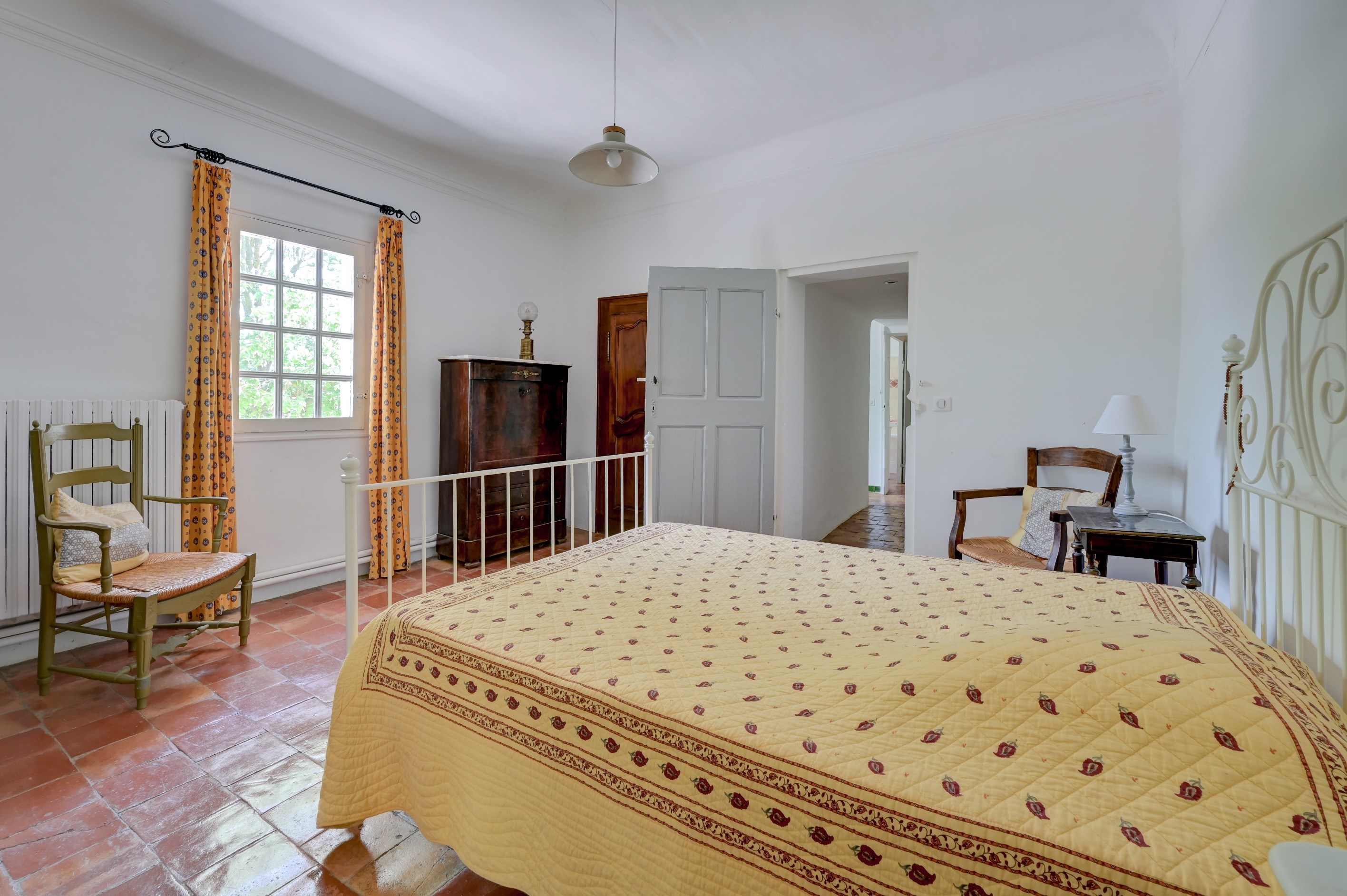  Rare on the market – Farmhouse for full renovation – North Aix-en-Provence - 物件實景