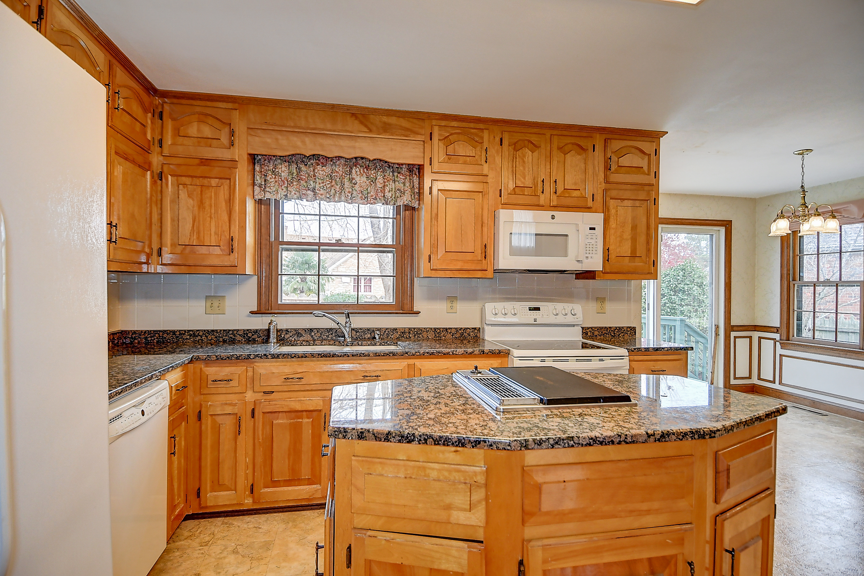 Norfolk, Virginia, 23518, United States, 4 Bedrooms Bedrooms, ,3 BathroomsBathrooms,Residential,For Sale,2006000