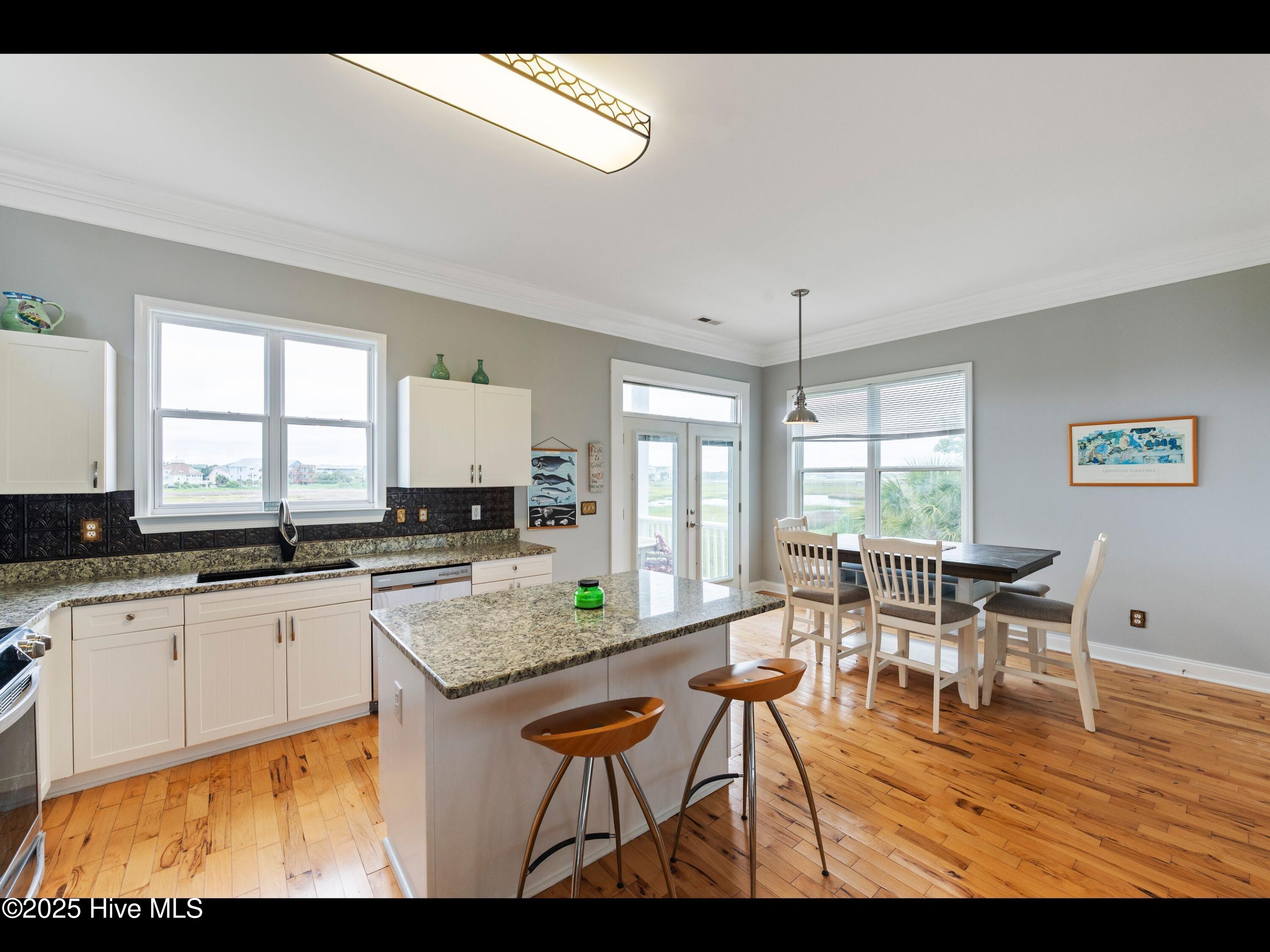 Carolina Beach, North Carolina, 28428, United States, 3 Bedrooms Bedrooms, ,3 BathroomsBathrooms,Residential,For Sale,1827738