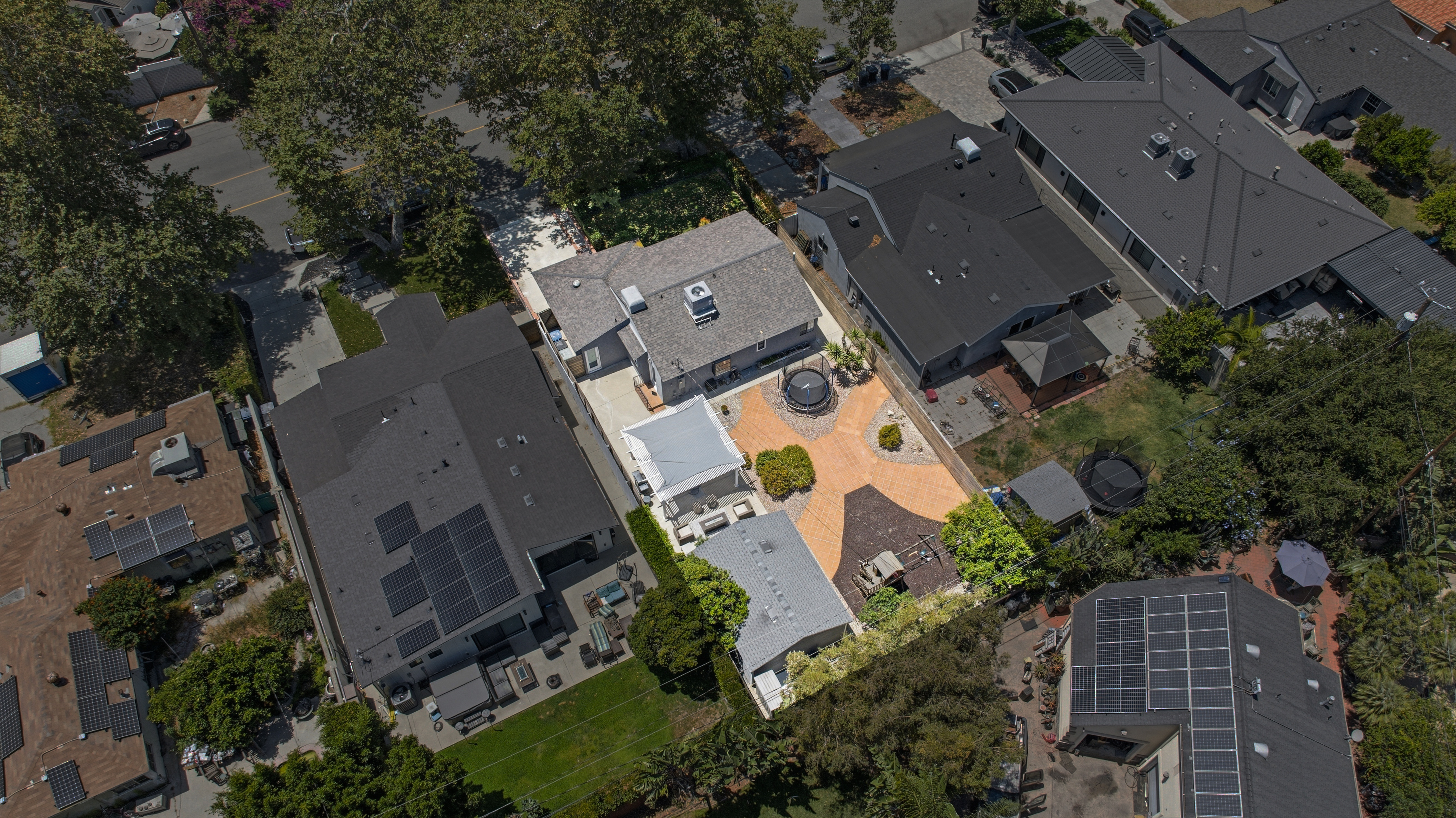  526 North Toluca Park Drive, Burbank, CA 91505 - 物件實景