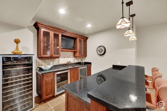 Cottonwood Heights, Utah, 84093, United States, 6 Bedrooms Bedrooms, ,5 BathroomsBathrooms,Residential,For Sale,1980024