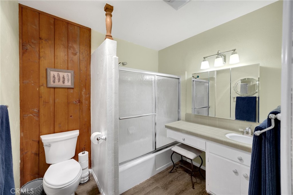 Wrightwood, California, 92397, United States, 5 Bedrooms Bedrooms, ,3 BathroomsBathrooms,Residential,For Sale,1975800