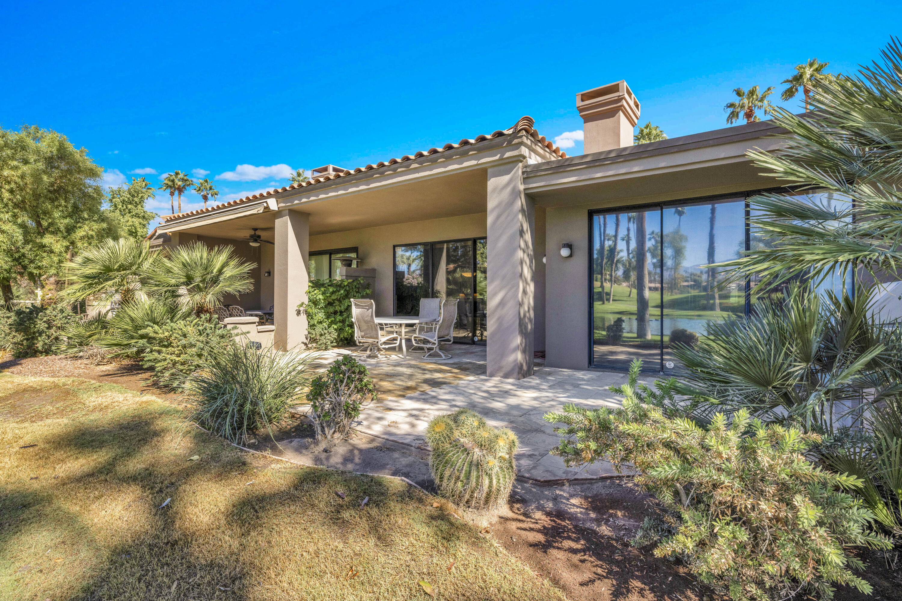 Palm Desert, California, 92211, United States, 3 Bedrooms Bedrooms, ,2 BathroomsBathrooms,Residential,For Sale,1986509