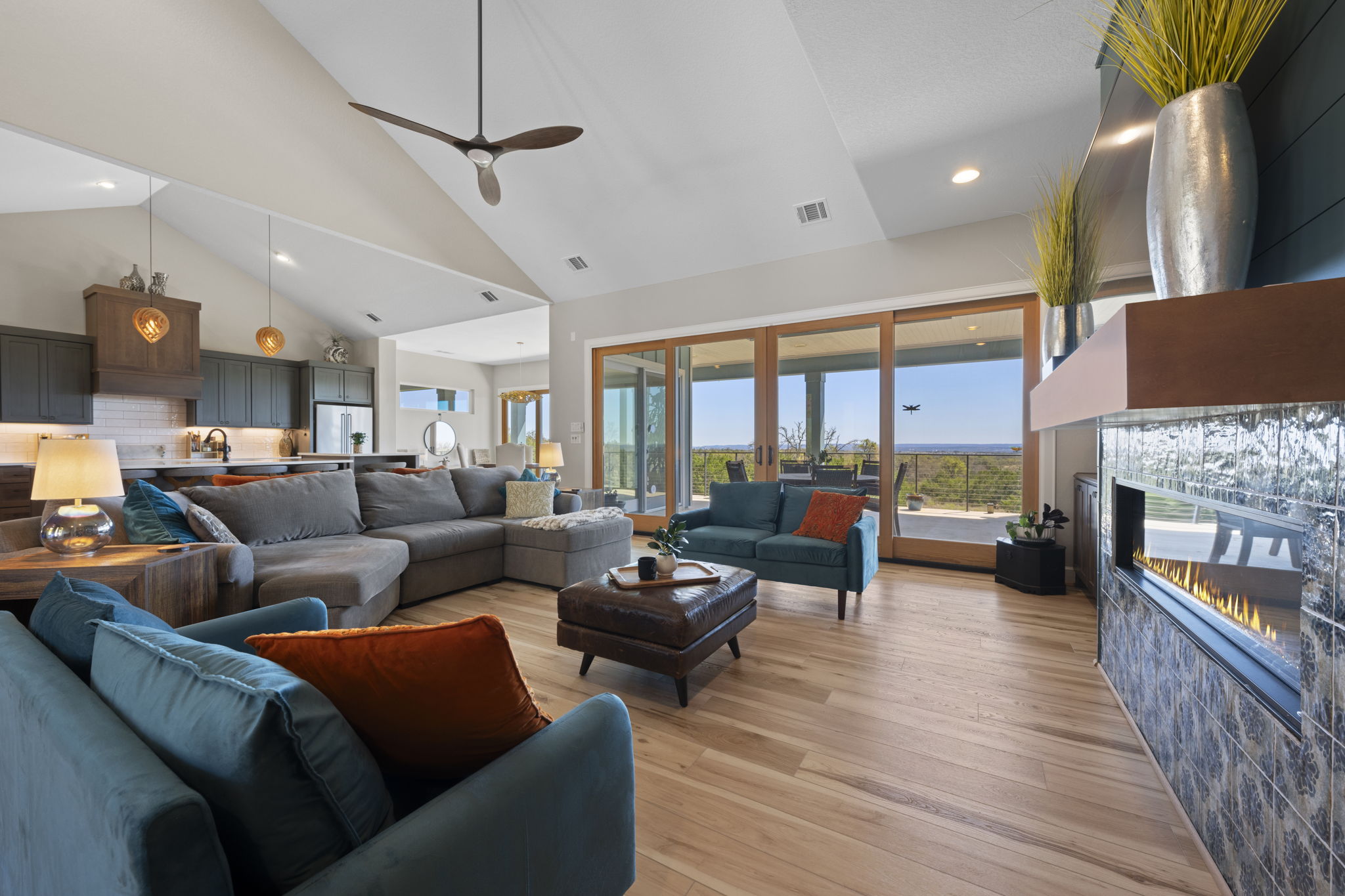  Limitless in Prime Hill County Location - 物件實景