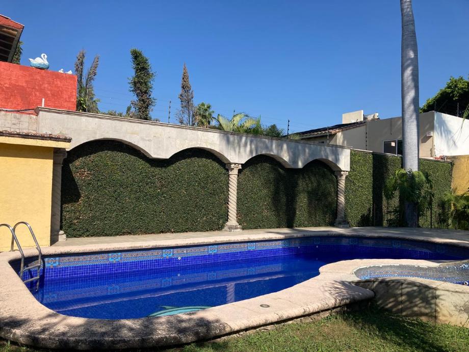 Cuernavaca, Morelos, 62360, Mexico, 4 Bedrooms Bedrooms, ,5 BathroomsBathrooms,Residential,For Sale,1714437