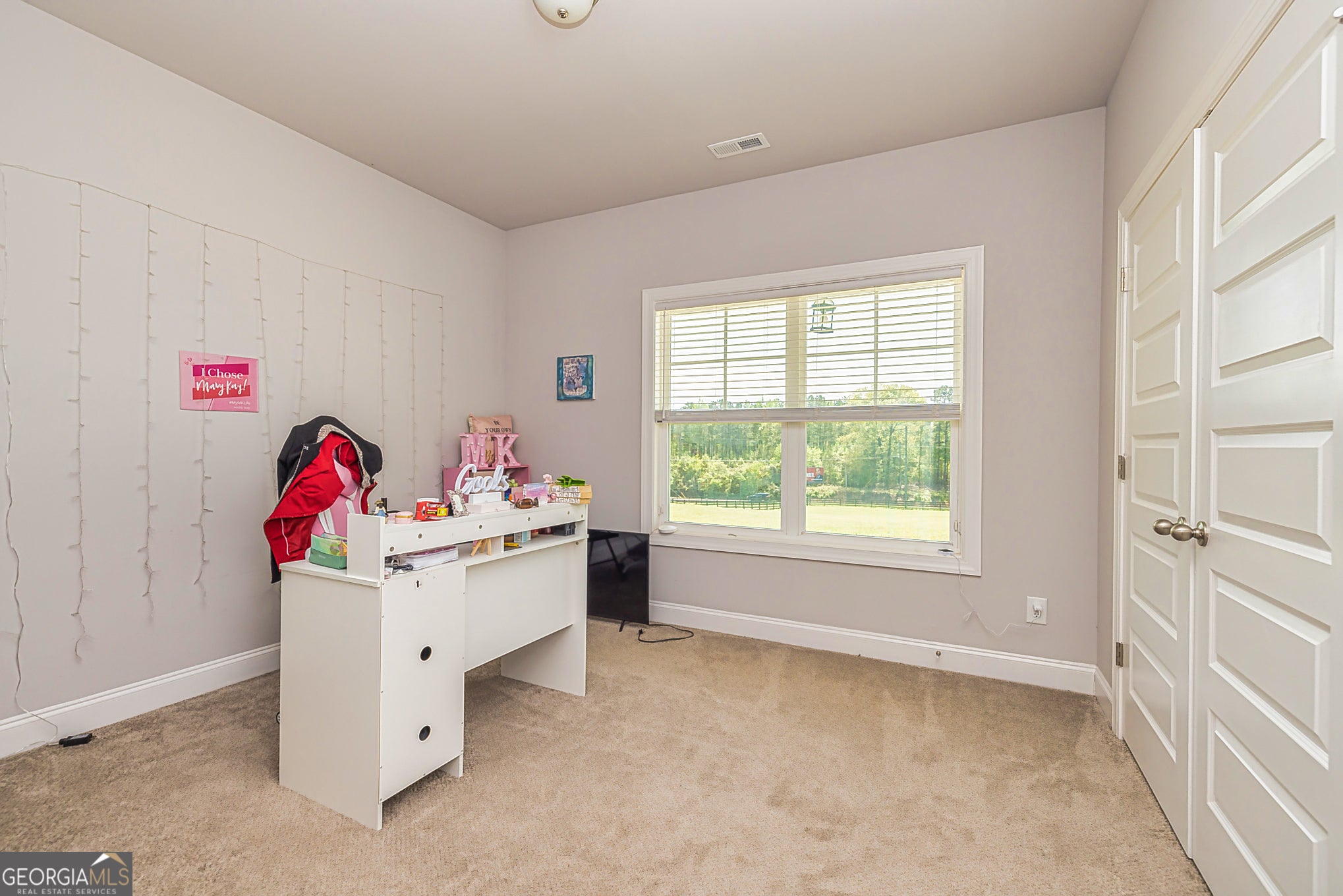 Newnan, Georgia, 30263, United States, 4 Bedrooms Bedrooms, ,3 BathroomsBathrooms,Residential,For Sale,1978866