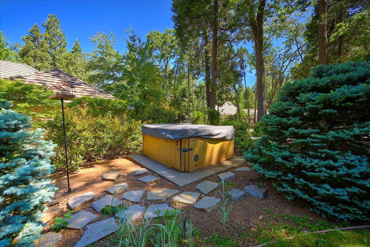 Grass Valley, California, 95945, United States, 4 Bedrooms Bedrooms, ,3 BathroomsBathrooms,Residential,For Sale,1831917
