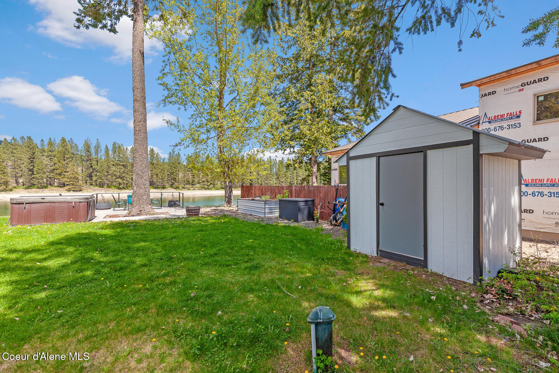Priest River, Idaho, 83856, United States, 2 Bedrooms Bedrooms, ,2 BathroomsBathrooms,Residential,For Sale,1798320
