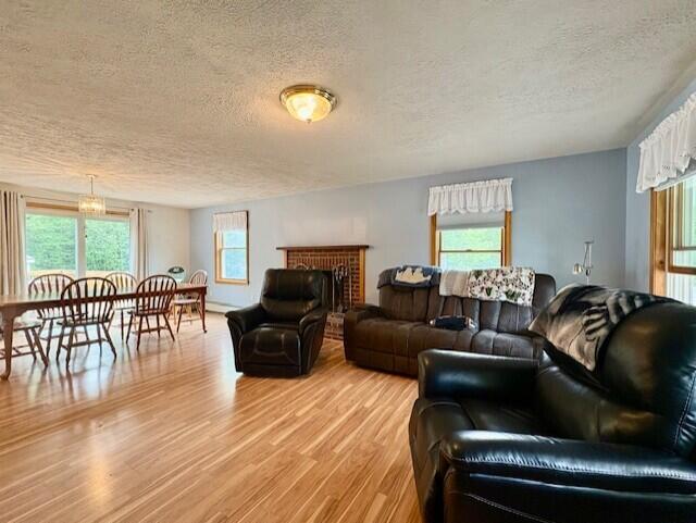 Waterboro, Maine, 04087, United States, 5 Bedrooms Bedrooms, ,3 BathroomsBathrooms,Residential,For Sale,1911570