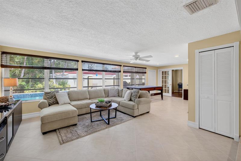 Fort Lauderdale, Florida, 33308, United States, 4 Bedrooms Bedrooms, ,3 BathroomsBathrooms,Residential,For Sale,1912260