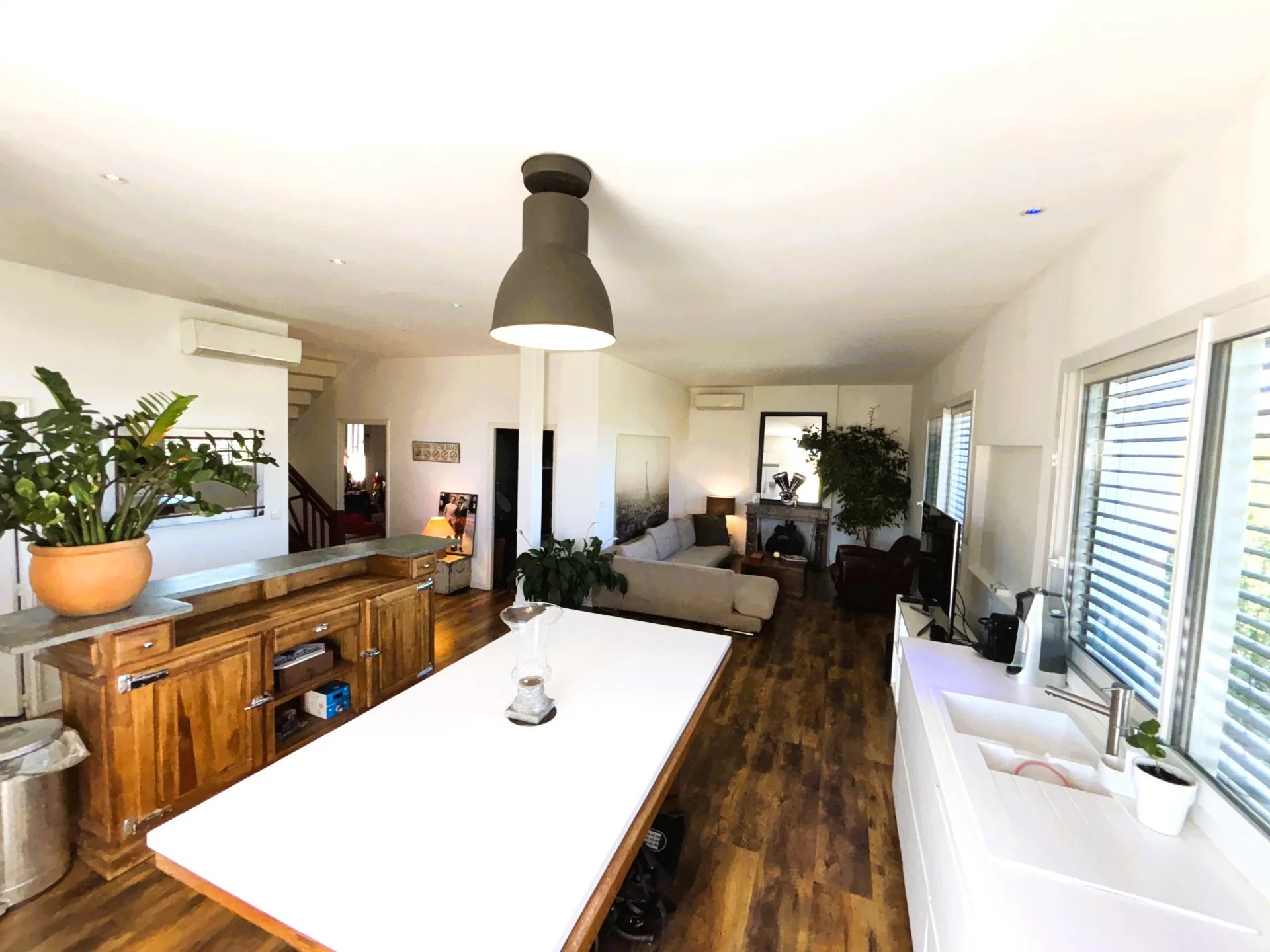 Bormes-les-Mimosas, Provence-Alpes-Côte d’Azur, 83230, FR, 5 Bedrooms Bedrooms, ,Residential,For Sale,1942305