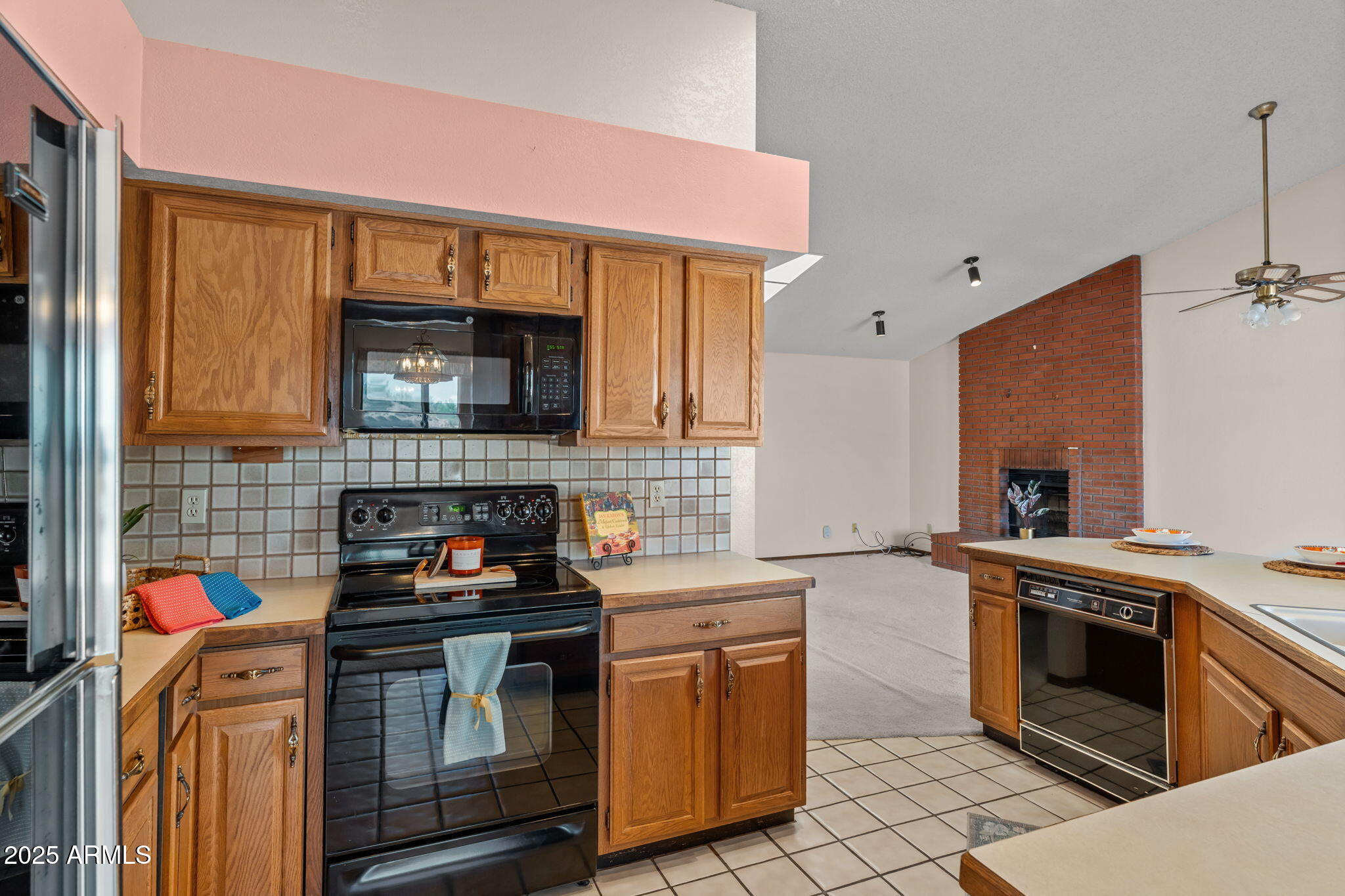 Wickenburg, Arizona, 85390, United States, 3 Bedrooms Bedrooms, ,2 BathroomsBathrooms,Residential,For Sale,1983764