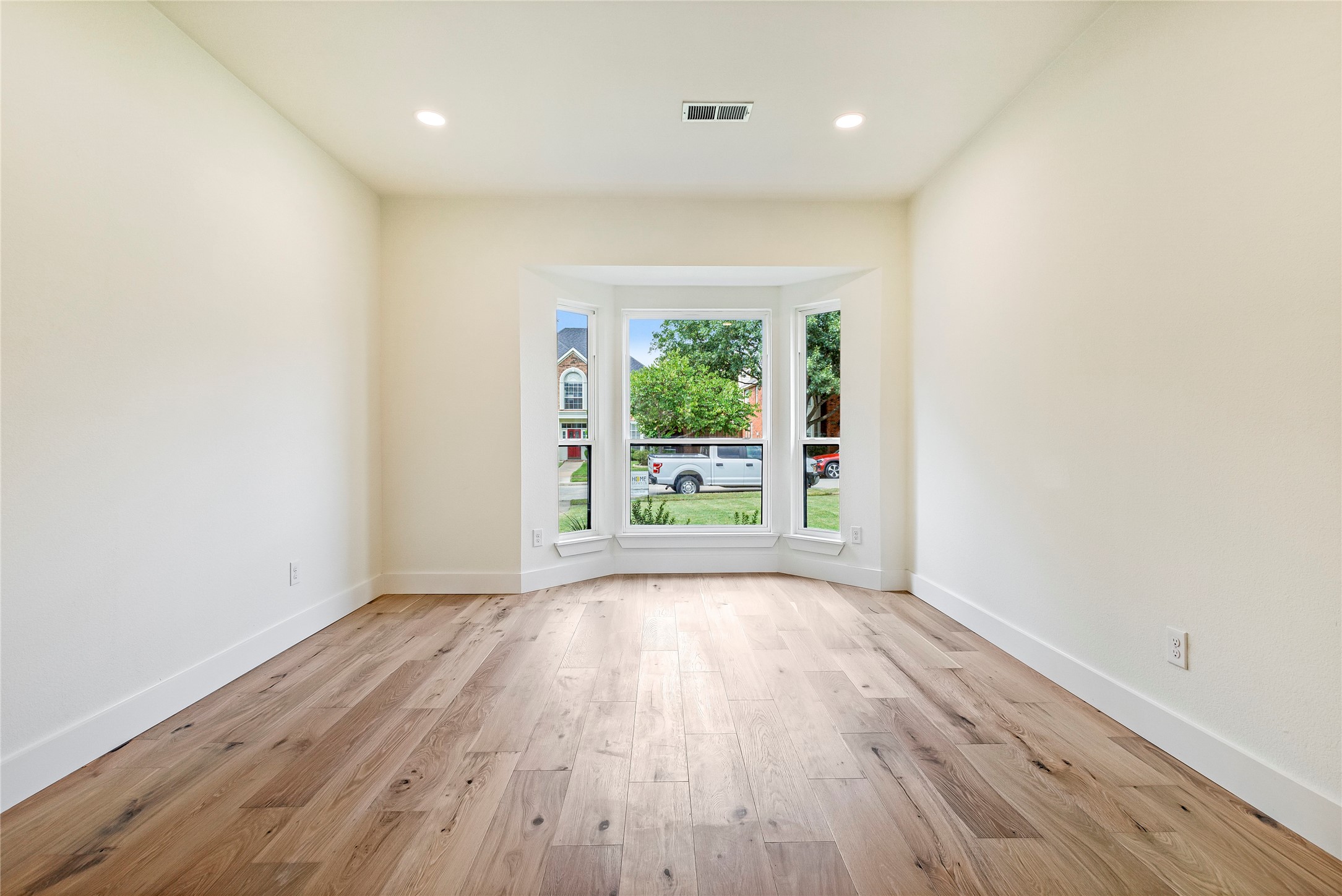 Plano, Texas, 75024, United States, 5 Bedrooms Bedrooms, ,4 BathroomsBathrooms,Residential,For Sale,1933059
