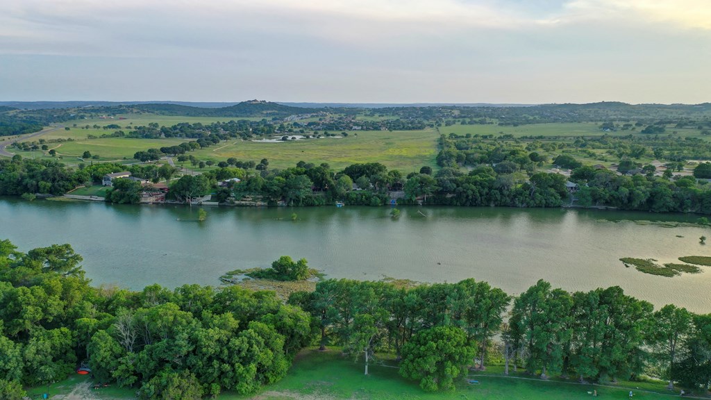 Kerrville, Texas, 78028, United States, 6 Bedrooms Bedrooms, ,6 BathroomsBathrooms,Residential,For Sale,1980458