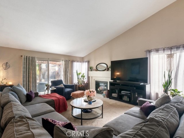Temecula, California, 92591, United States, 3 Bedrooms Bedrooms, ,2 BathroomsBathrooms,Residential,For Sale,1914034