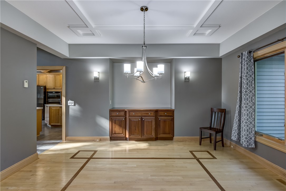 Eau Claire, Wisconsin, 54701, United States, 5 Bedrooms Bedrooms, ,4 BathroomsBathrooms,Residential,For Sale,1976179