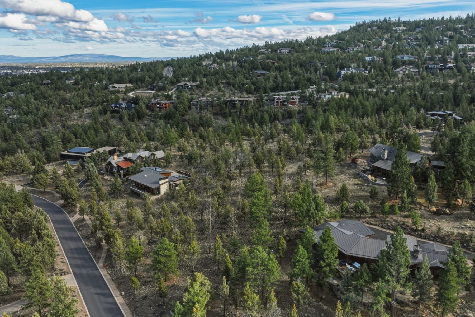  1560 NW Wild Rye Circle Bend, OR 97703 - 物件實景