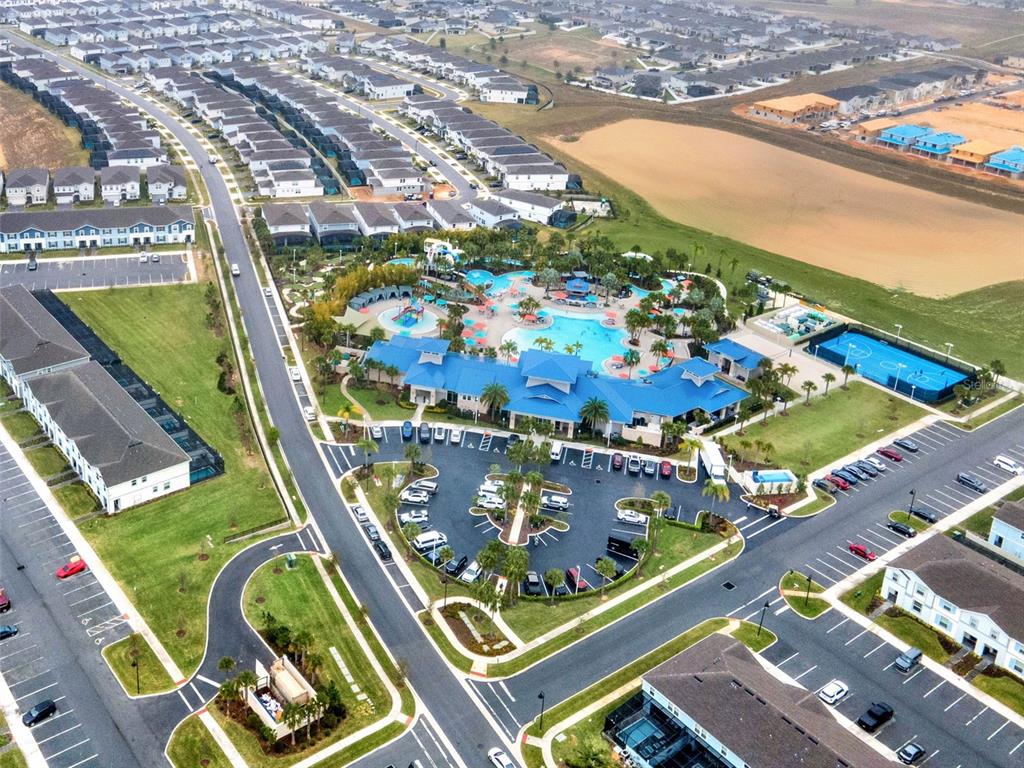 Davenport, Florida, 33897, United States, 7 Bedrooms Bedrooms, ,6 BathroomsBathrooms,Residential,For Sale,1962929