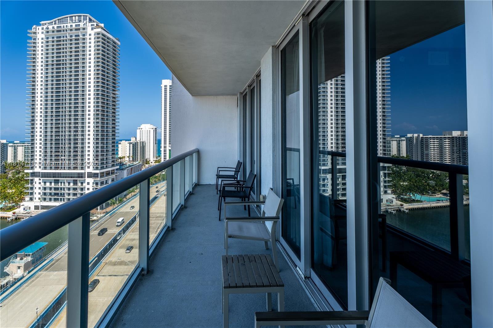Hallandale Beach, Florida, 33009, United States, 2 Bedrooms Bedrooms, ,2 BathroomsBathrooms,Residential,For Sale,1840698