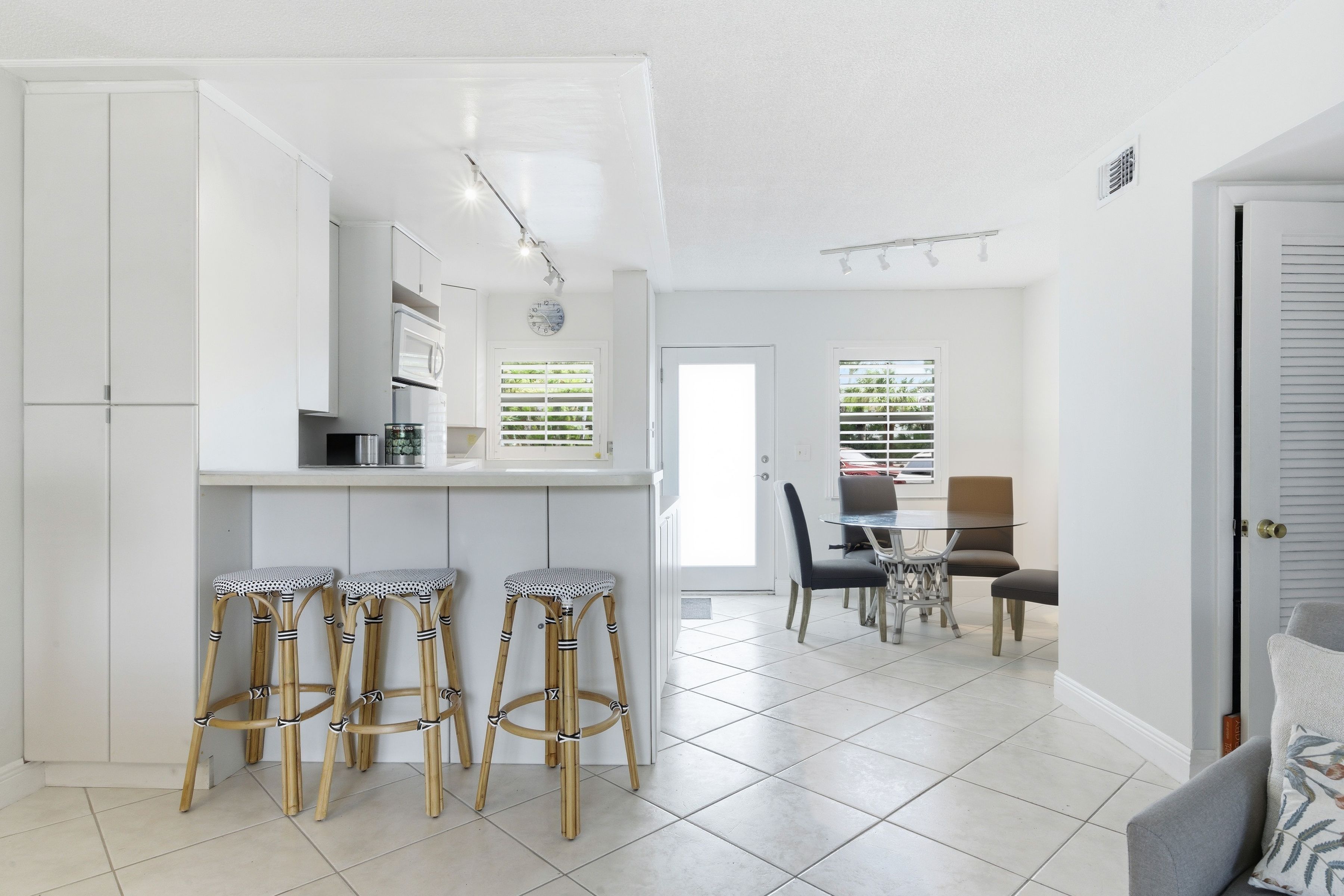  139 Sunrise Avenue 102 - 物件實景