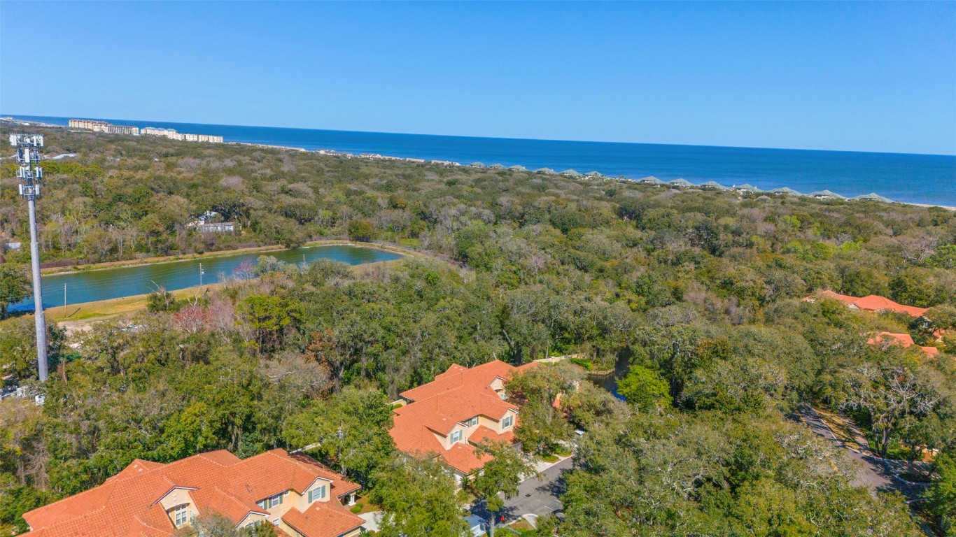 Fernandina Beach, Florida, 32034, United States, 2 Bedrooms Bedrooms, ,2 BathroomsBathrooms,Residential,For Sale,1983254