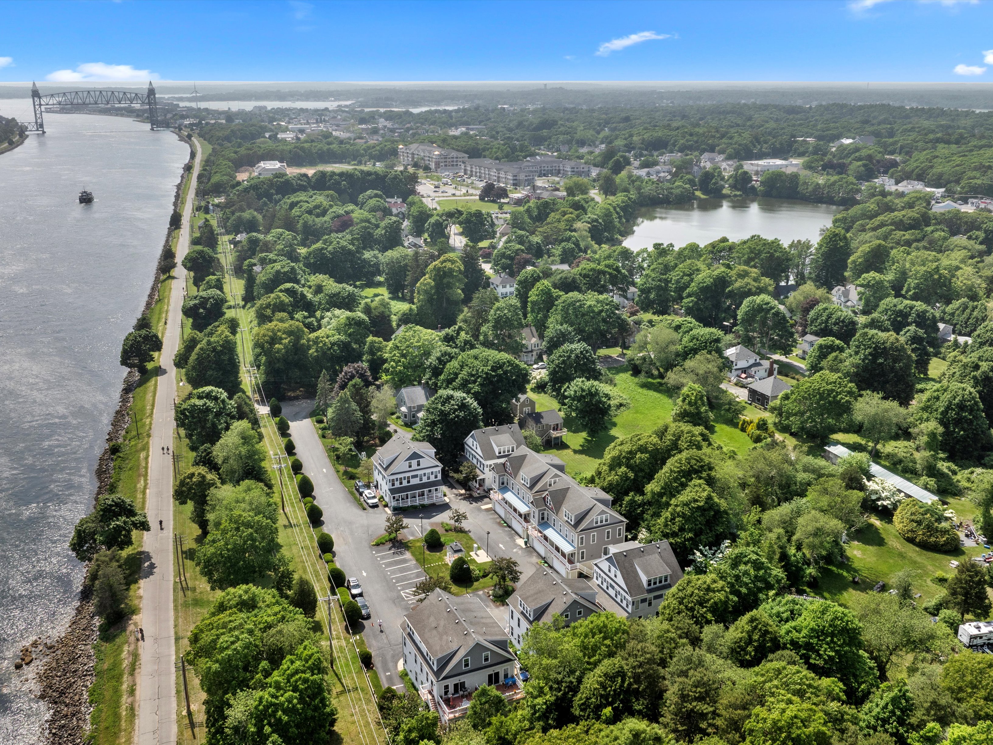  5 Honora Court, Bourne, MA 02532 - 物件實景