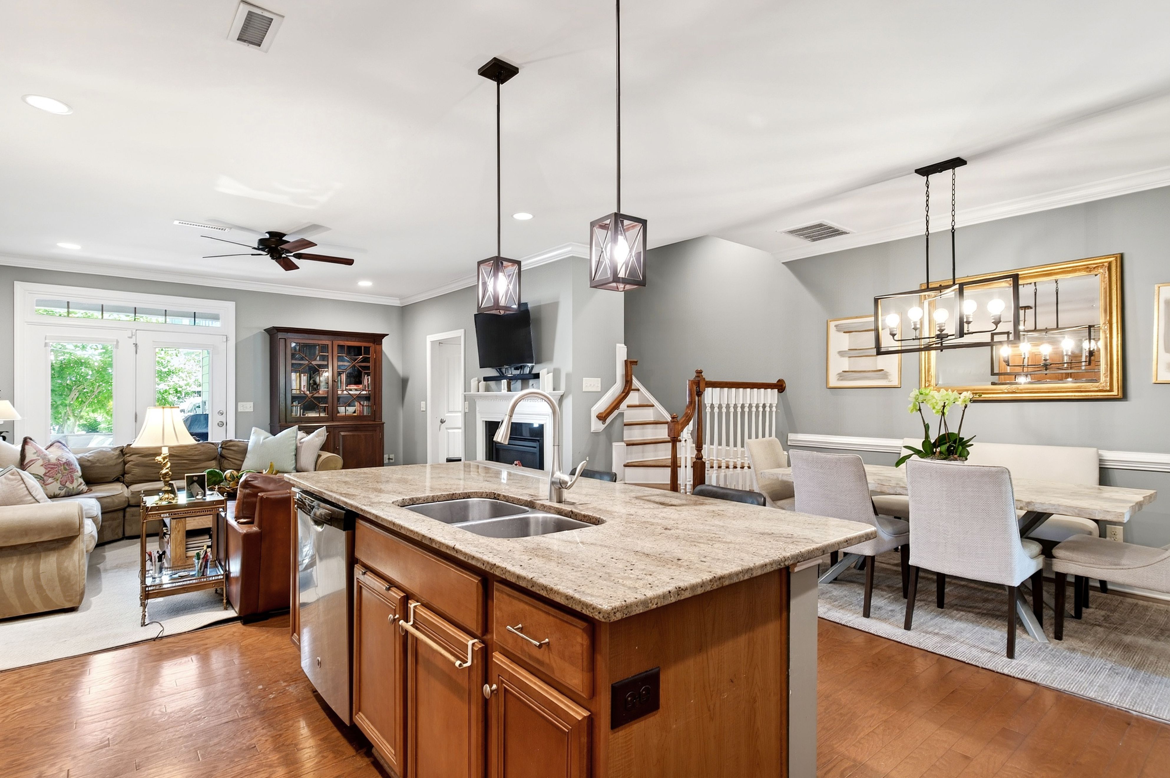  2332 Noble Road, Raleigh, NC 27608 - 物件實景