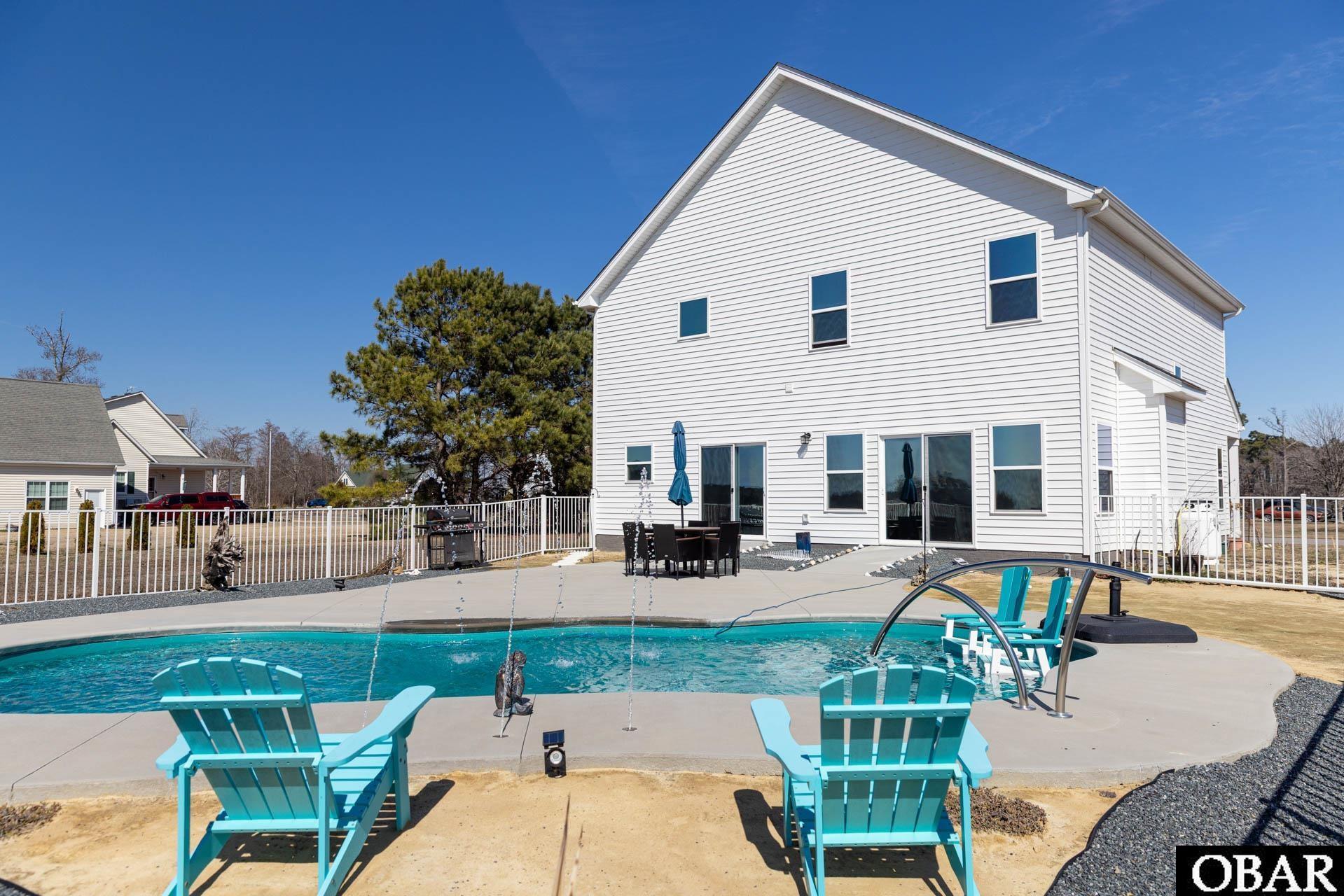 Elizabeth City, North Carolina, 27909, United States, 4 Bedrooms Bedrooms, ,3 BathroomsBathrooms,Residential,For Sale,1728907