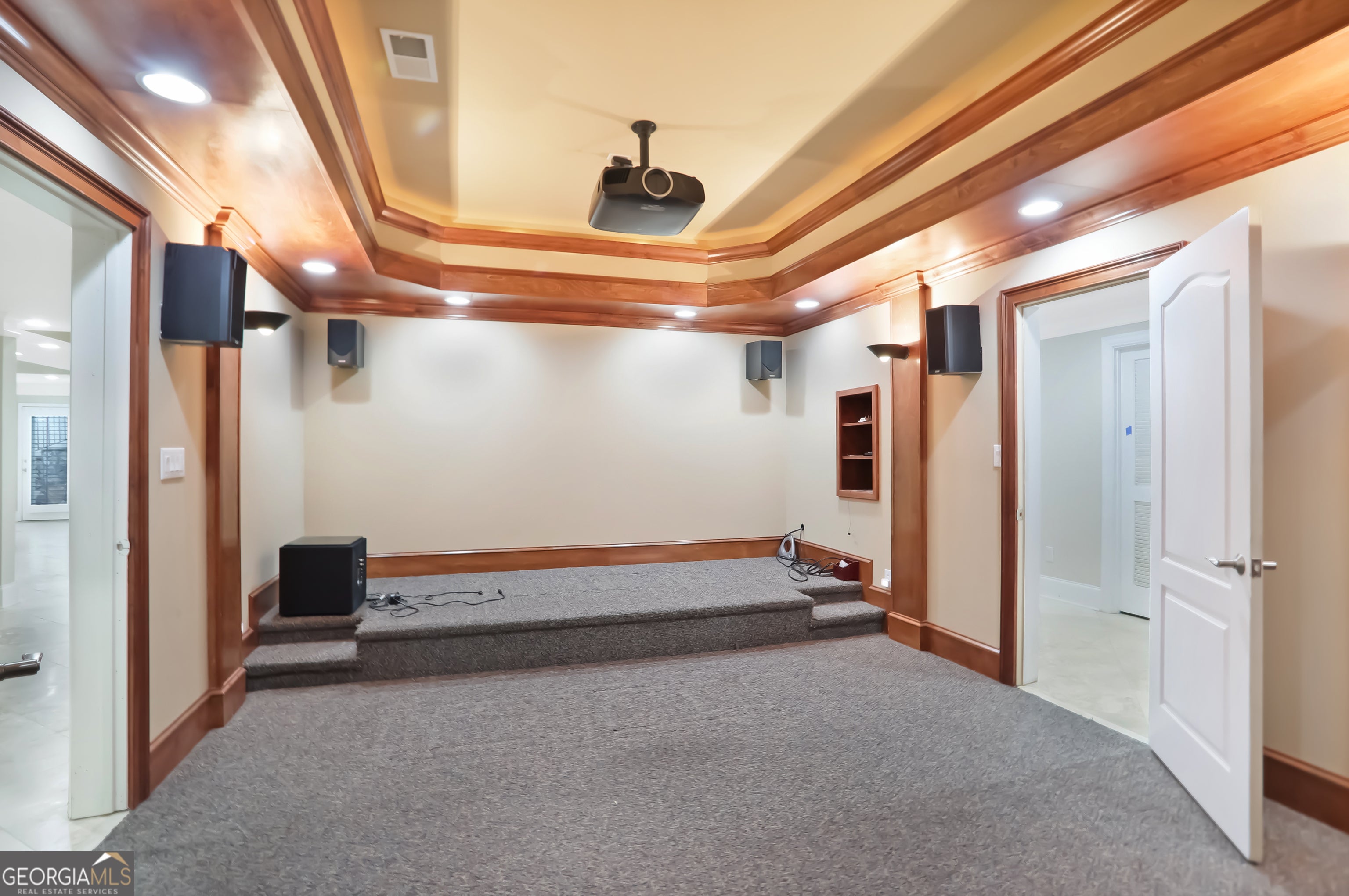 Atlanta, Georgia, 30331, United States, 6 Bedrooms Bedrooms, ,7 BathroomsBathrooms,Residential,For Sale,1926929