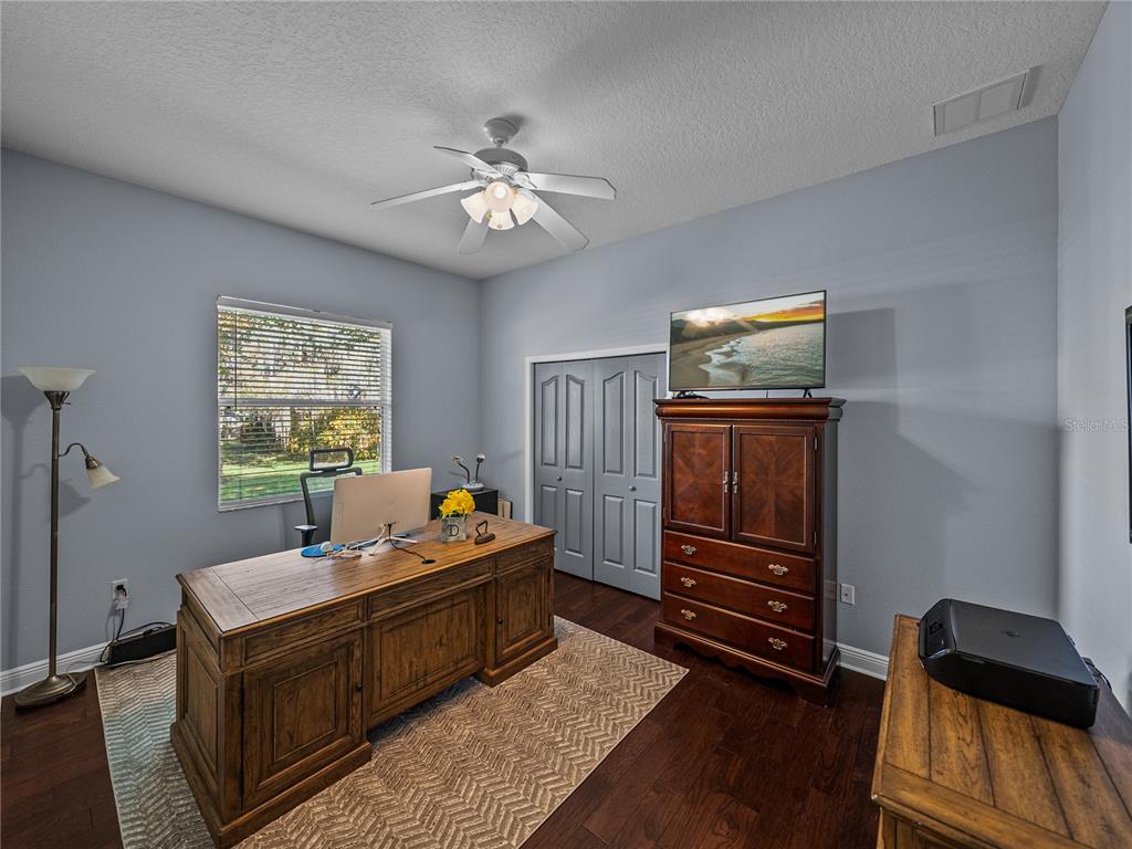 Lakeland, Florida, 33813, United States, 4 Bedrooms Bedrooms, ,3 BathroomsBathrooms,Residential,For Sale,1805132
