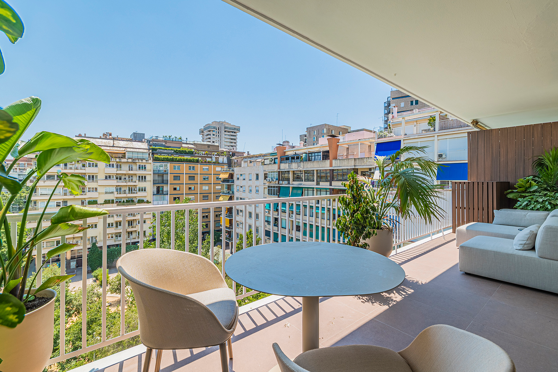  Contemporary Residence with Private Spa in Turó Park - 物件實景