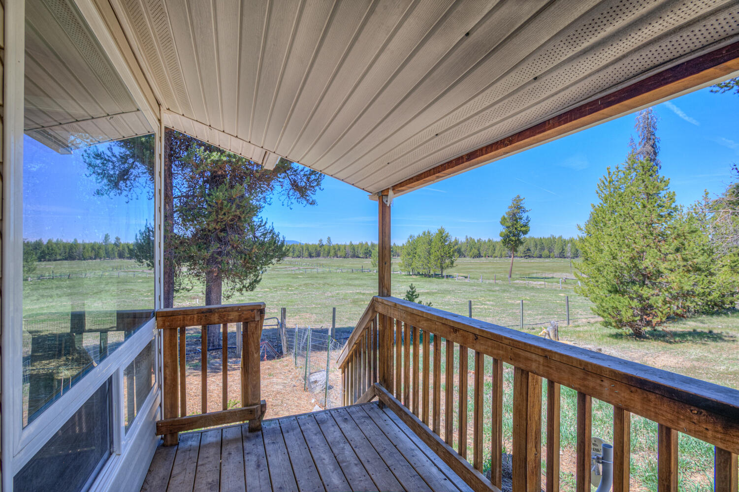 La Pine, Oregon, 97739, United States, 3 Bedrooms Bedrooms, ,2 BathroomsBathrooms,Residential,For Sale,1975035