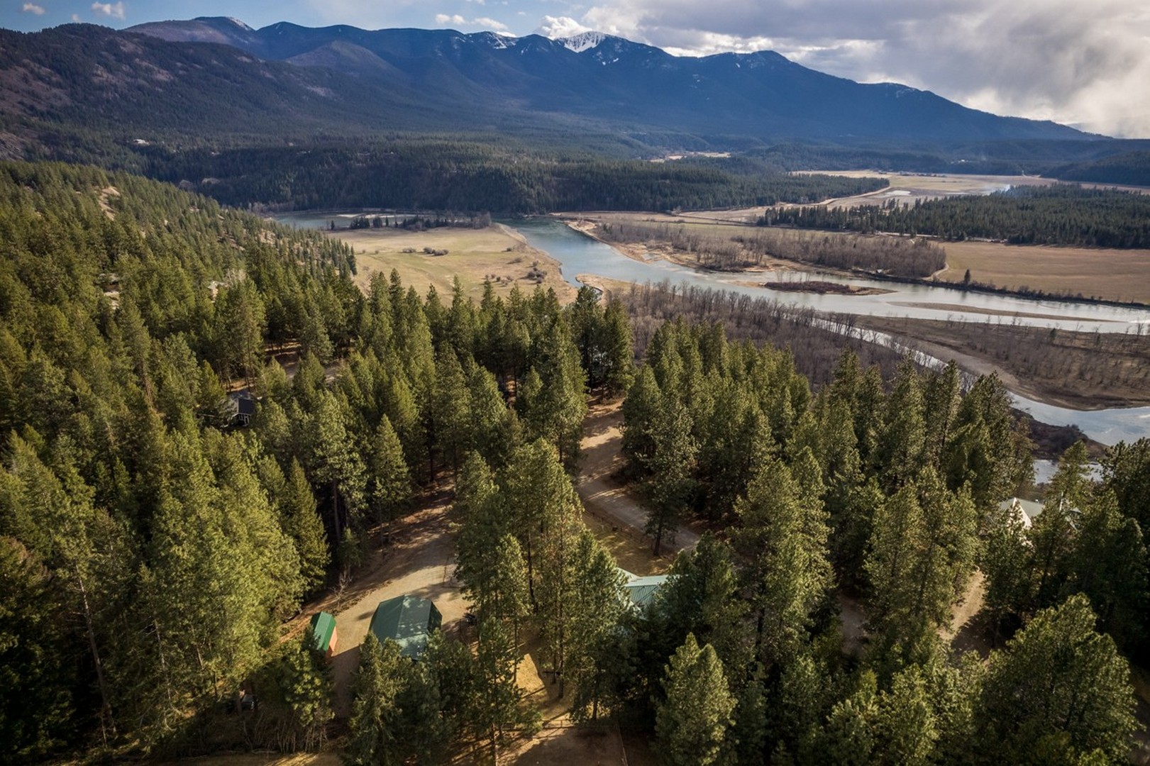 Moyie Springs, Idaho, 83845, United States, 4 Bedrooms Bedrooms, ,3 BathroomsBathrooms,Residential,For Sale,2033523